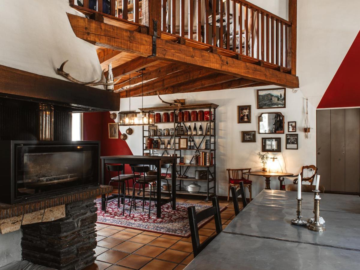 La Petite Auberge De Virginie Bédouès Exteriér fotografie